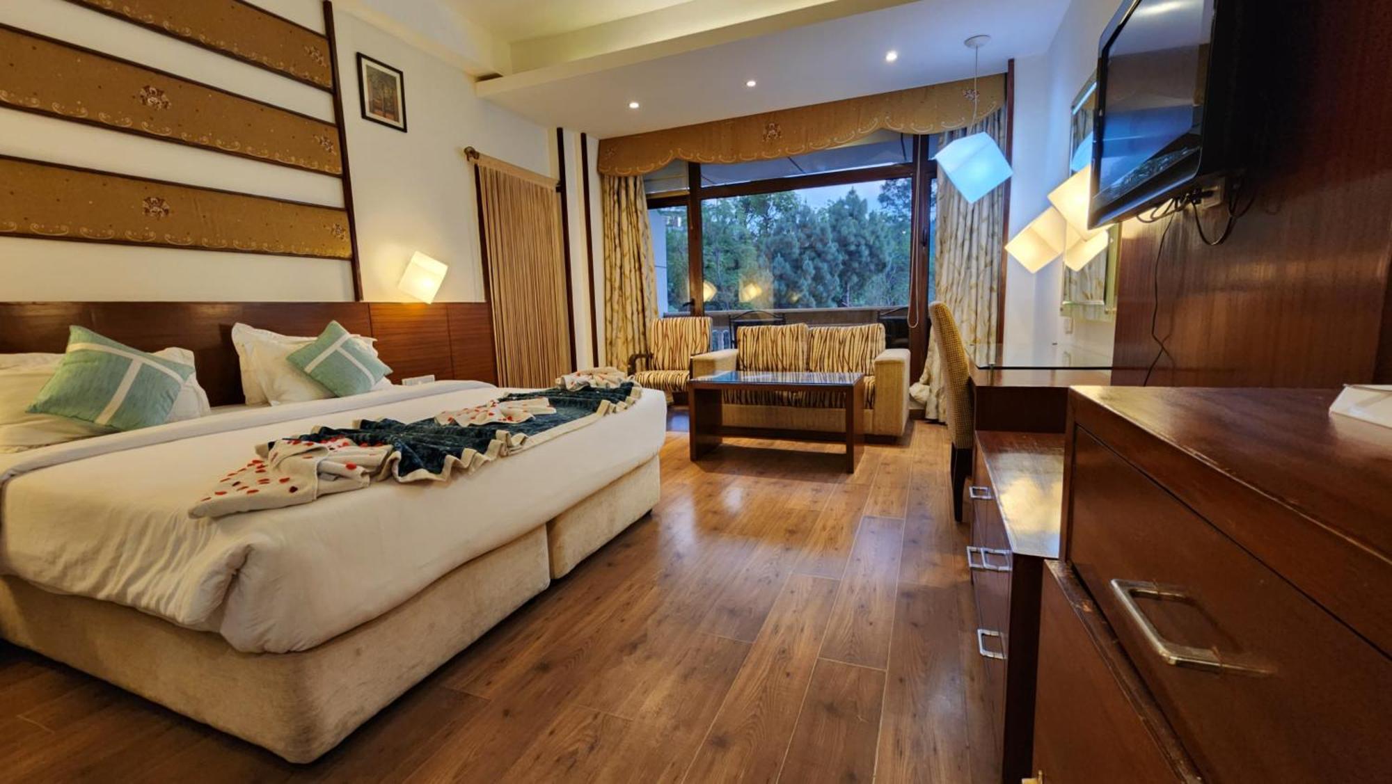 Hotel Royal Ark - קסאולי מראה חיצוני תמונה