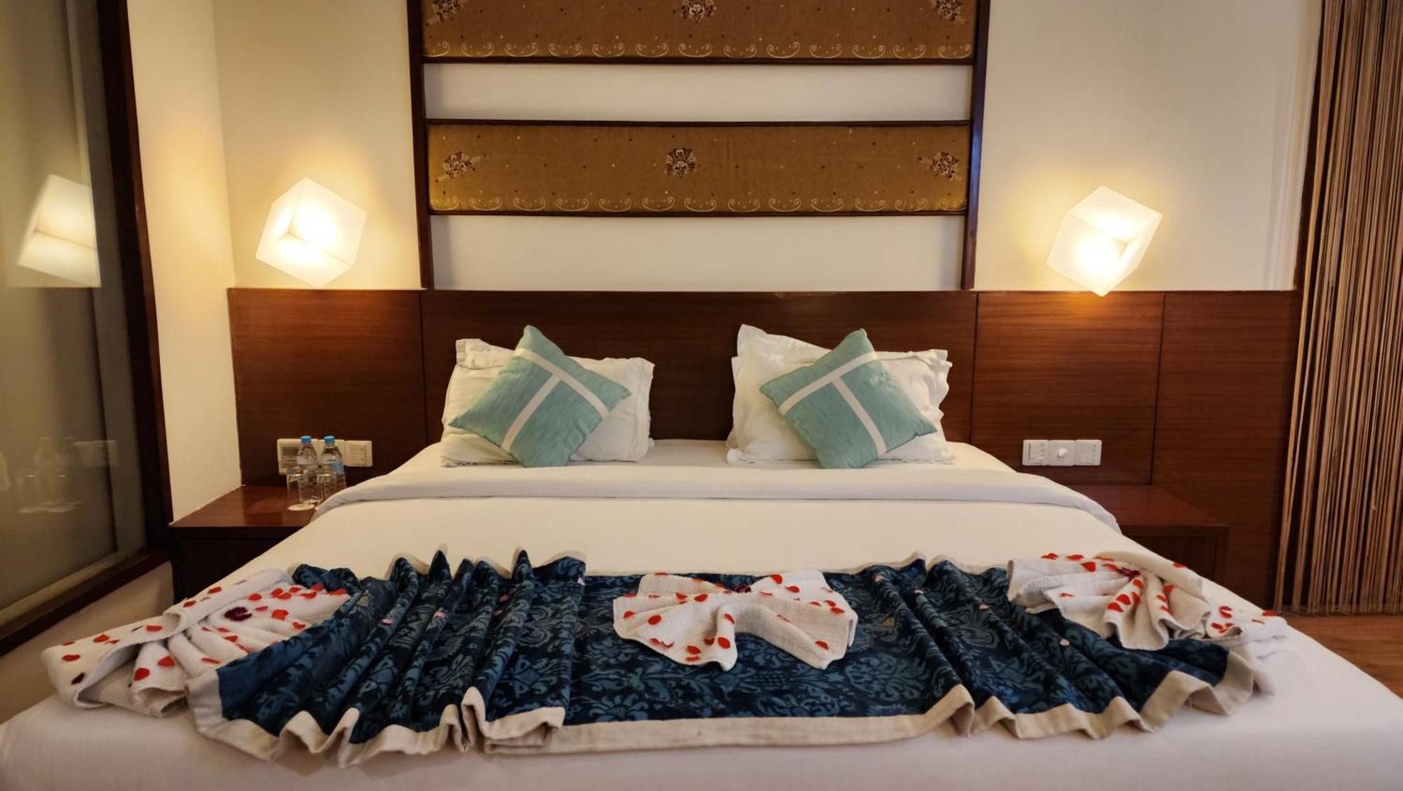 Hotel Royal Ark - קסאולי מראה חיצוני תמונה