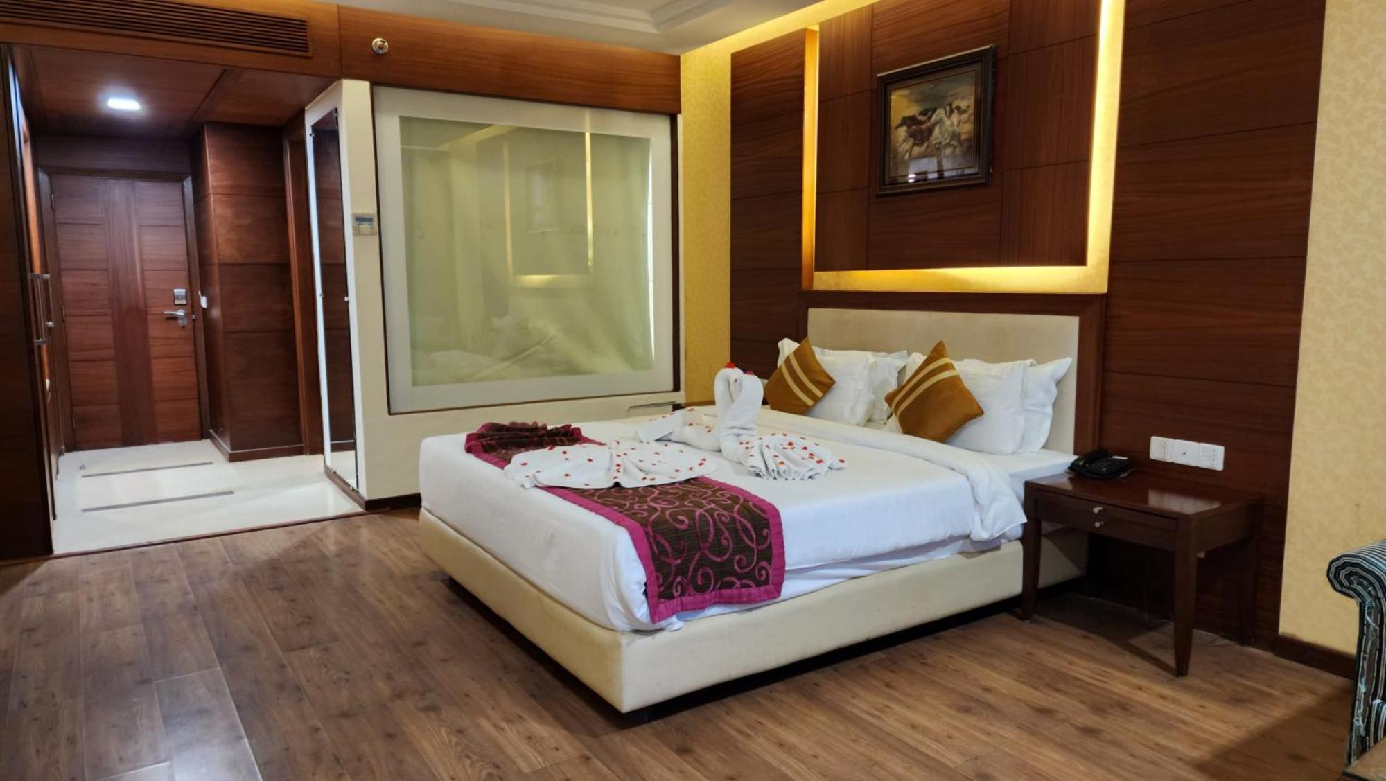 Hotel Royal Ark - קסאולי מראה חיצוני תמונה