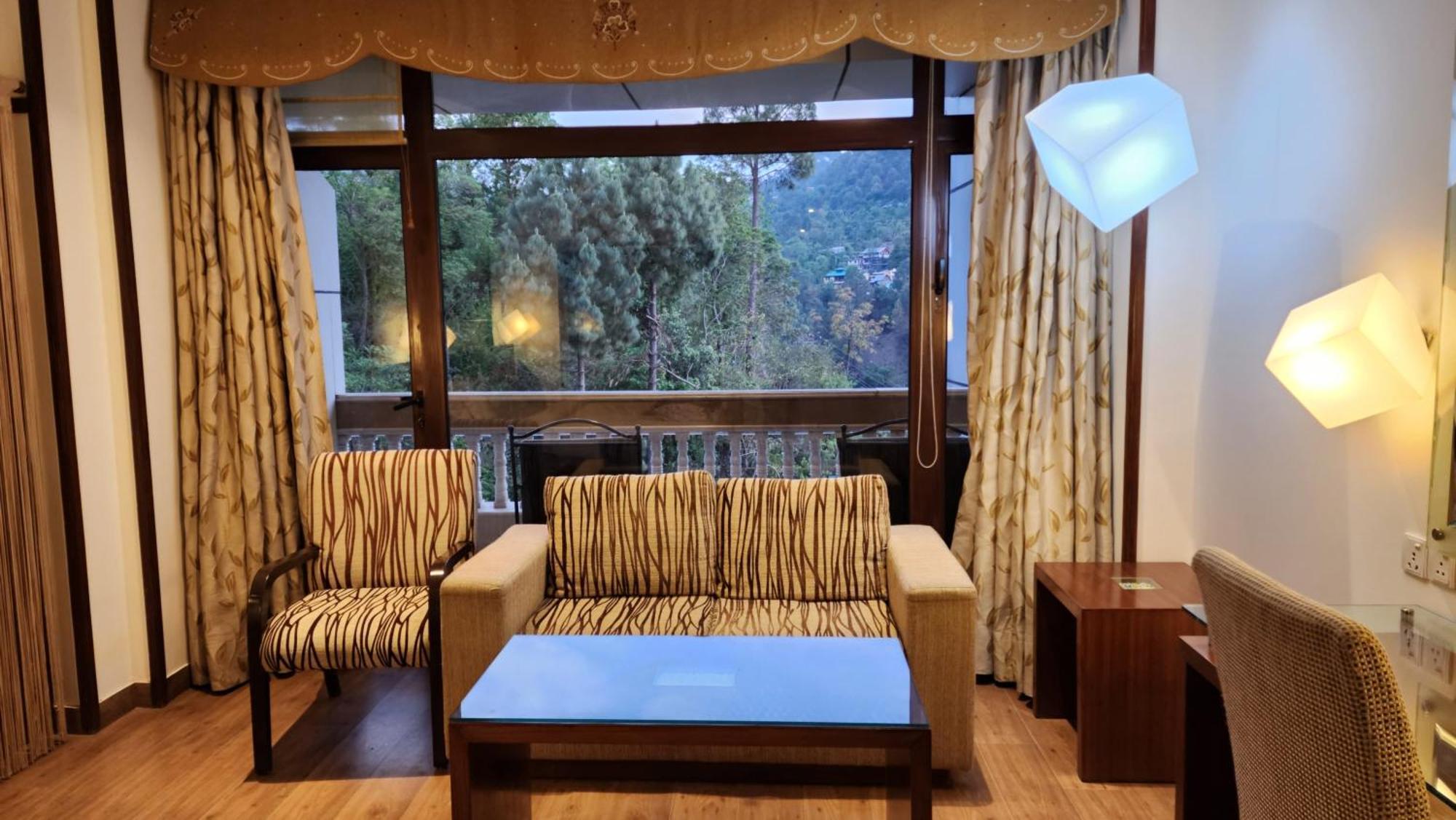 Hotel Royal Ark - קסאולי מראה חיצוני תמונה